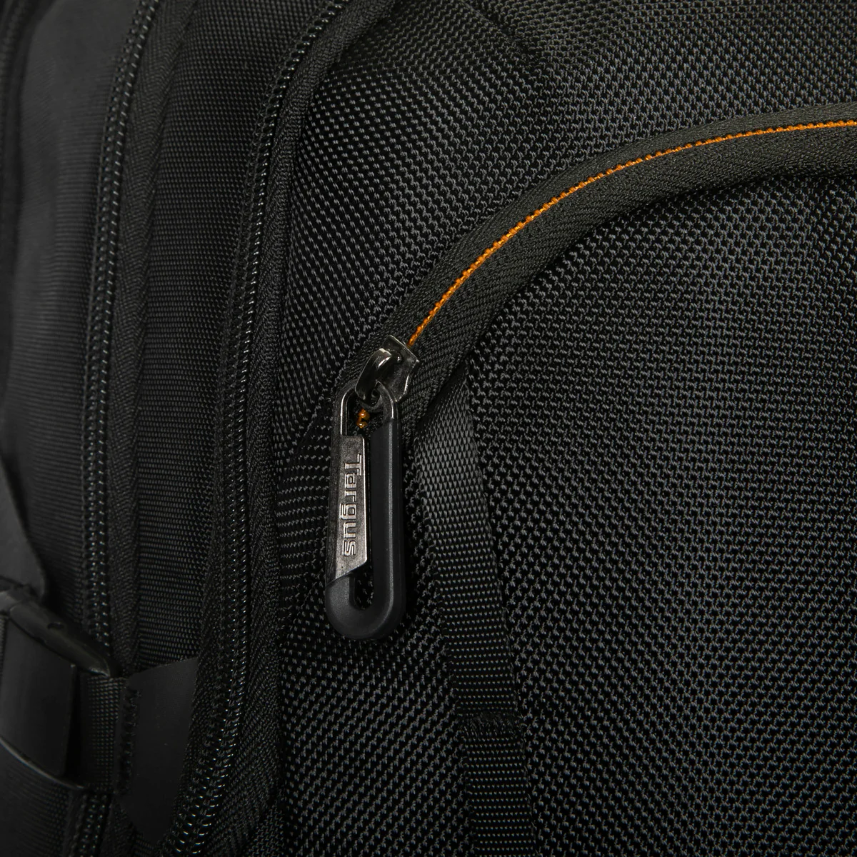 17” Voyager EXP Travel Backpack - Image 5